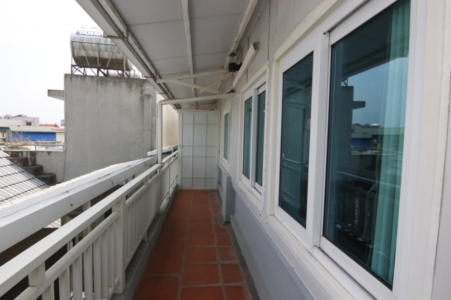 A 1 bedroom apartment with big balcony for rent in Tay Ho